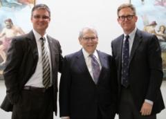 NIAMS director Dr. Stephen Katz (c) joins fellow speakers on Capitol Hill—Maj. Mark Sullivan (l) and David Gillies.